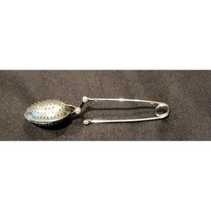 Vintage Stainless Steel Tea/Herb Strainer Infuser Spoon-Spring Loaded
